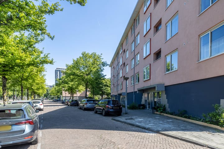 Photo 4 of Robert Fruinlaan 13-2