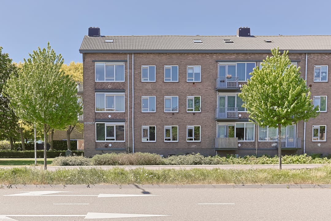 Foto 1 van Charlotte de Bourbonstraat 6