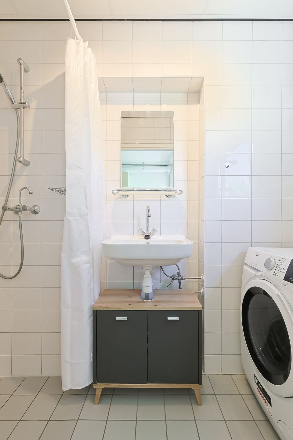 Foto 21 van Charlotte de Bourbonstraat 6