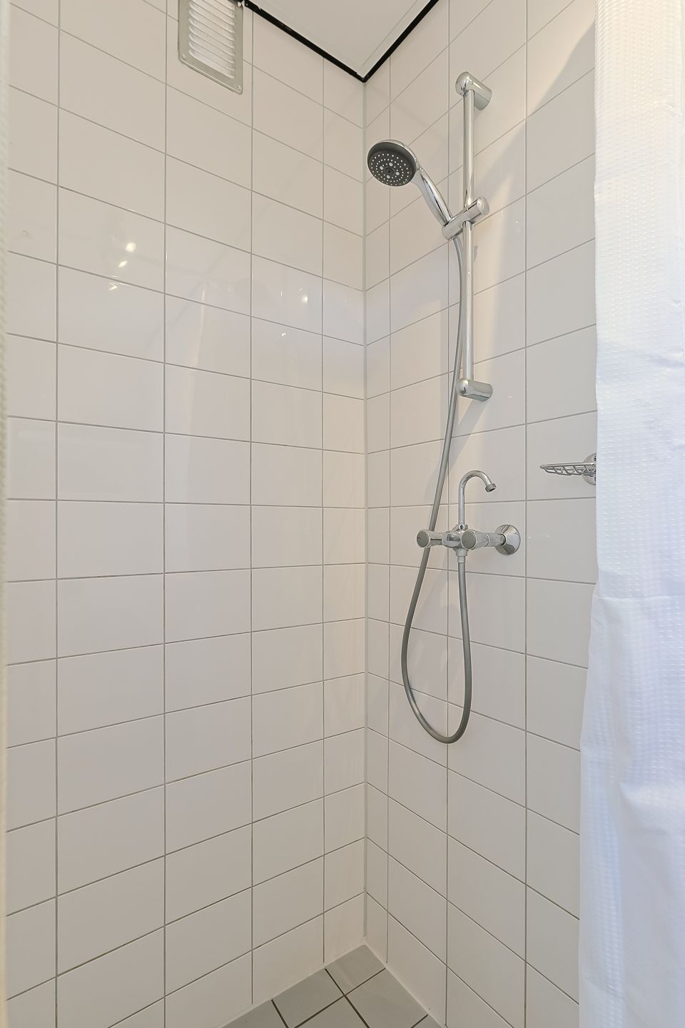 Foto 23 van Charlotte de Bourbonstraat 6