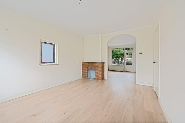 Foto 9 van Essesteijnstraat 1