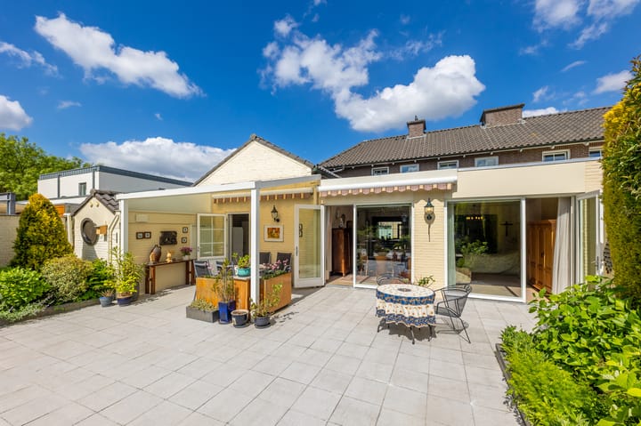 Foto 2 van Willem Alexanderlaan 6