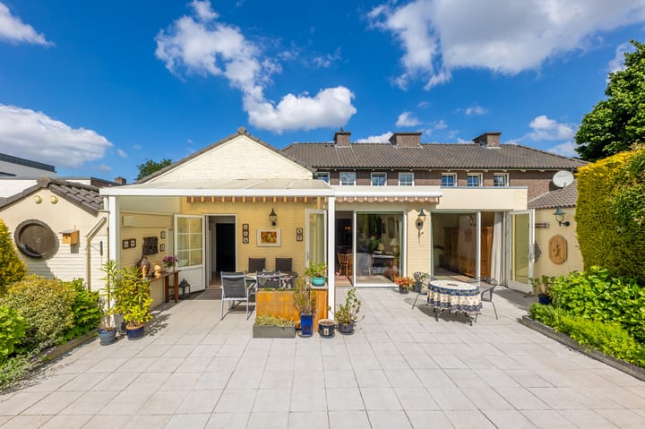 Foto 11 van Willem Alexanderlaan 6