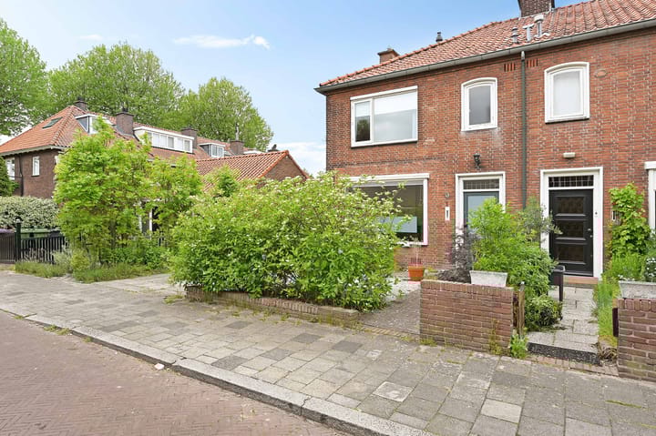 Foto 42 van Essesteijnstraat 1