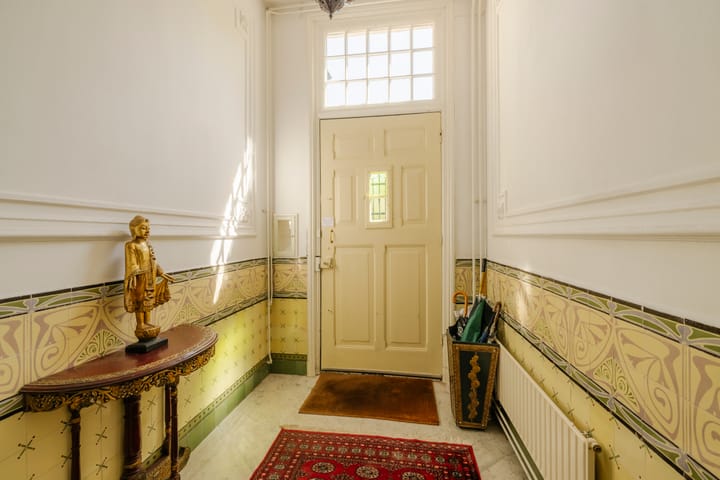 Photo 8 of Westerhoutstraat 1