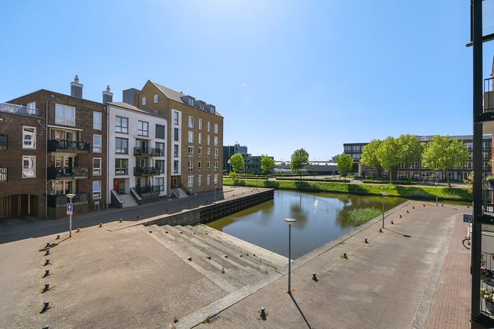 Foto 9 van IJsbaankade 99