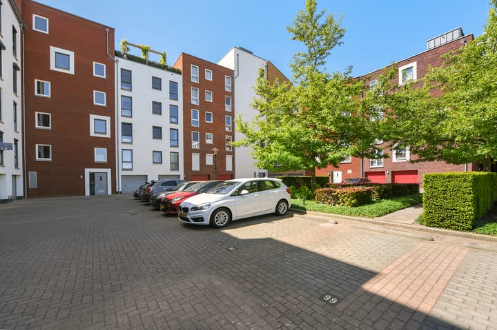 Foto 24 van IJsbaankade 99