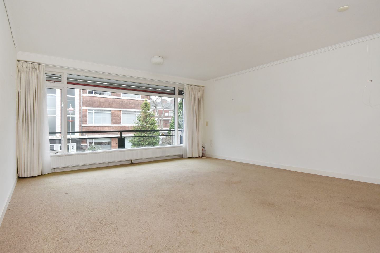 Foto 1 van Van Neckstraat 138