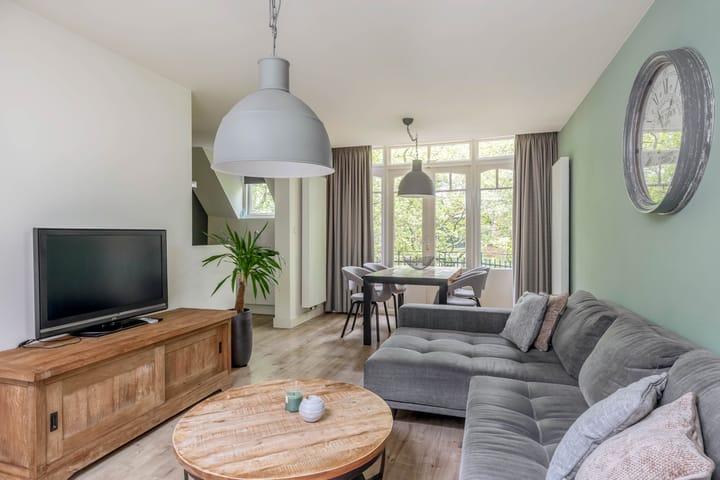 Photo 12 of Rodenrijselaan 9-A03