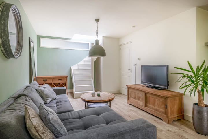 Photo 13 of Rodenrijselaan 9-A03