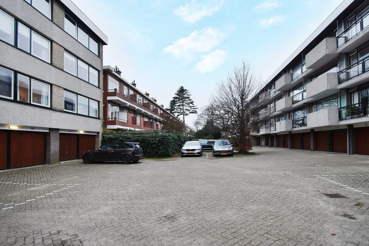 Foto 13 van Van Neckstraat 138