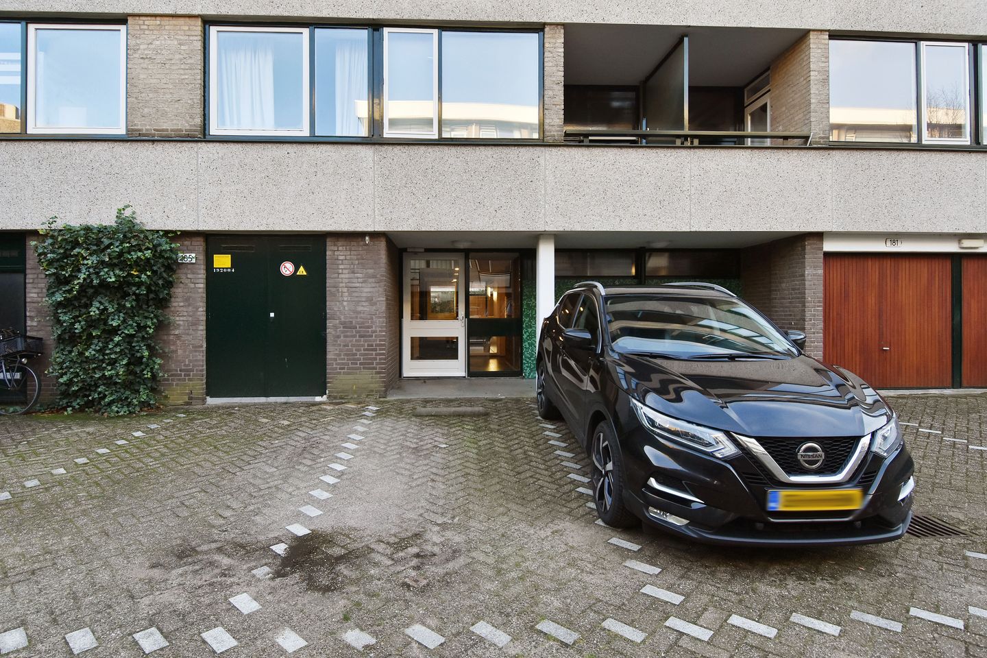 Foto 14 van Van Neckstraat 138