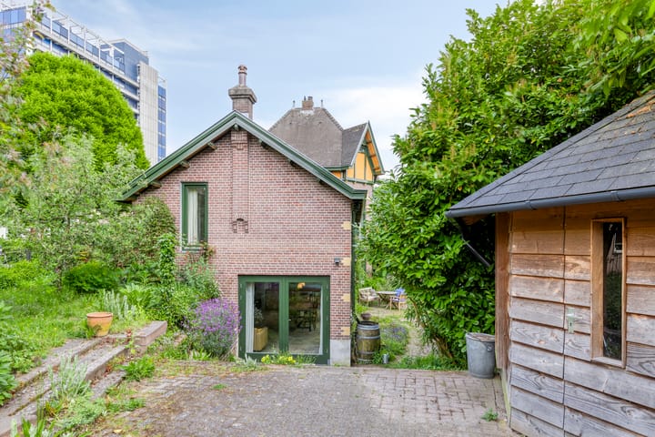 Foto 24 van Sasboutstraat 18