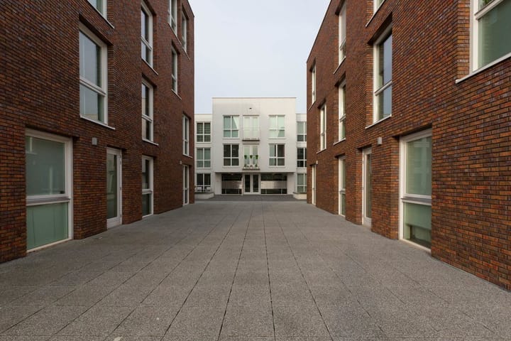 Foto 2 van Duiker 39