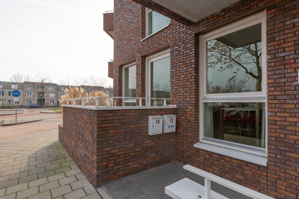 Photo 23 of Duiker 39