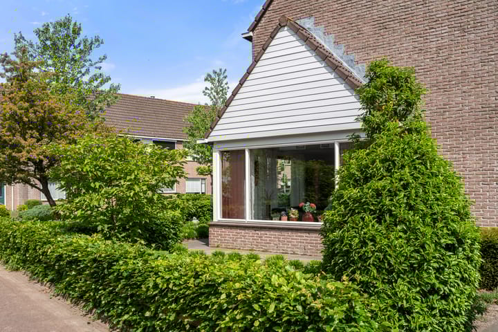 Photo 38 of Papaverhof 12