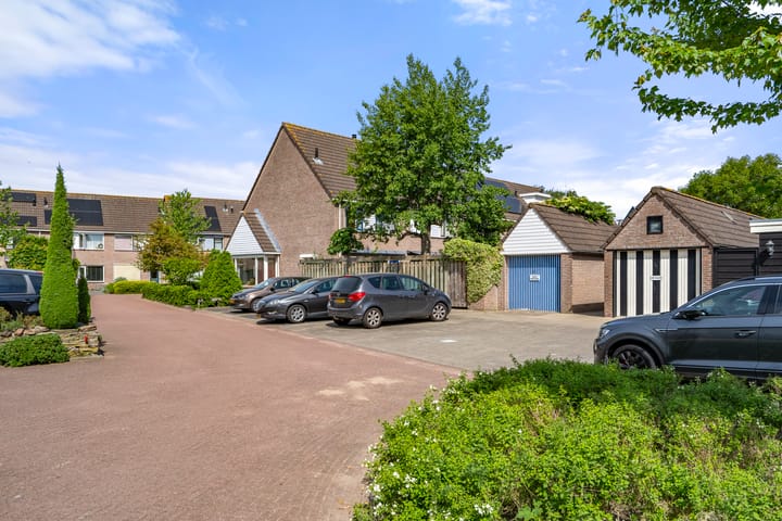 Photo 41 of Papaverhof 12