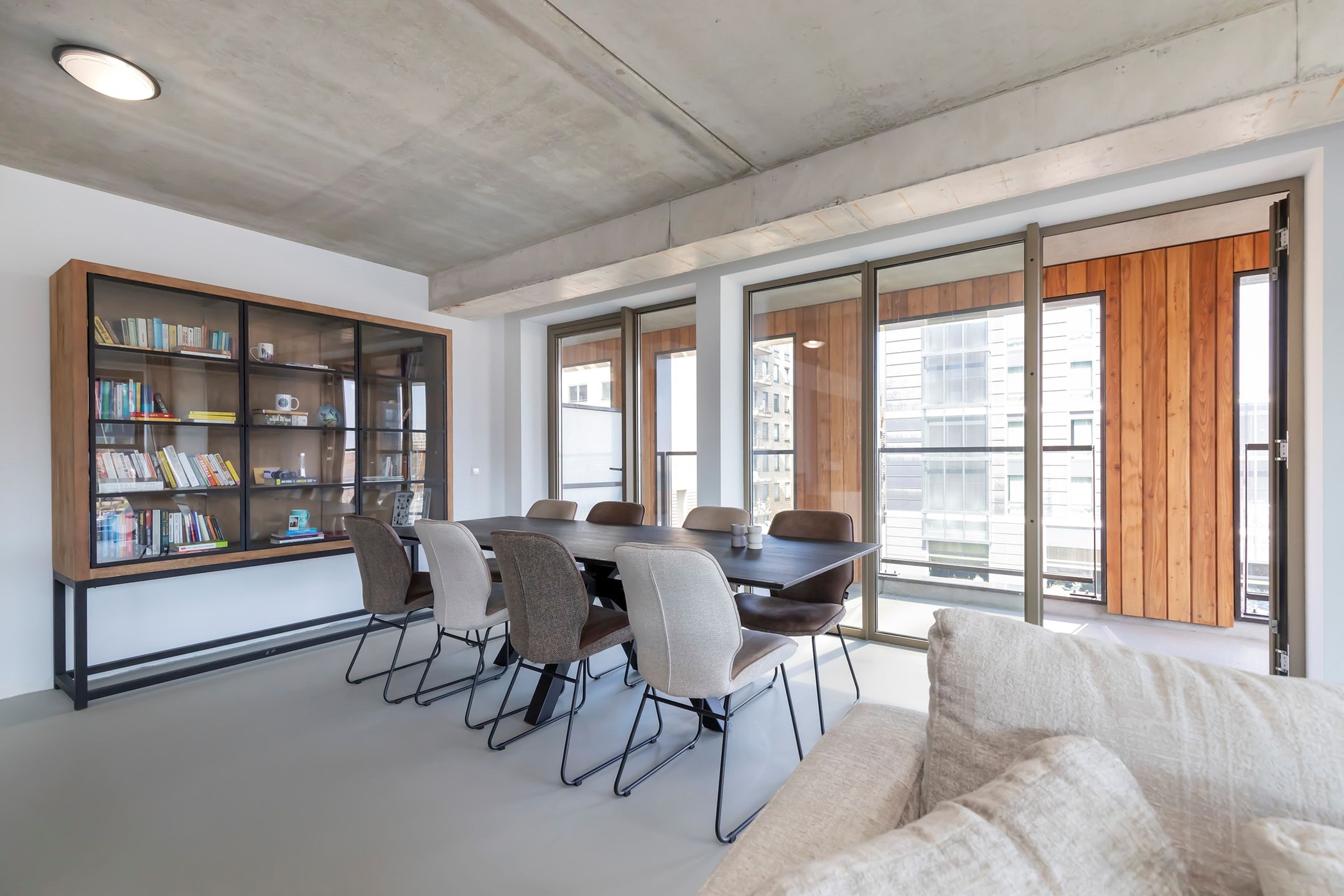 Foto 9 van Krijn Taconiskade 217