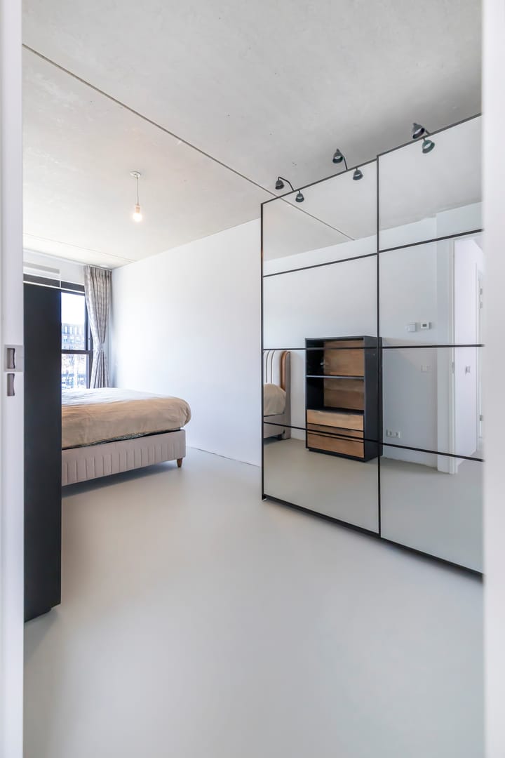 Foto 16 van Krijn Taconiskade 217