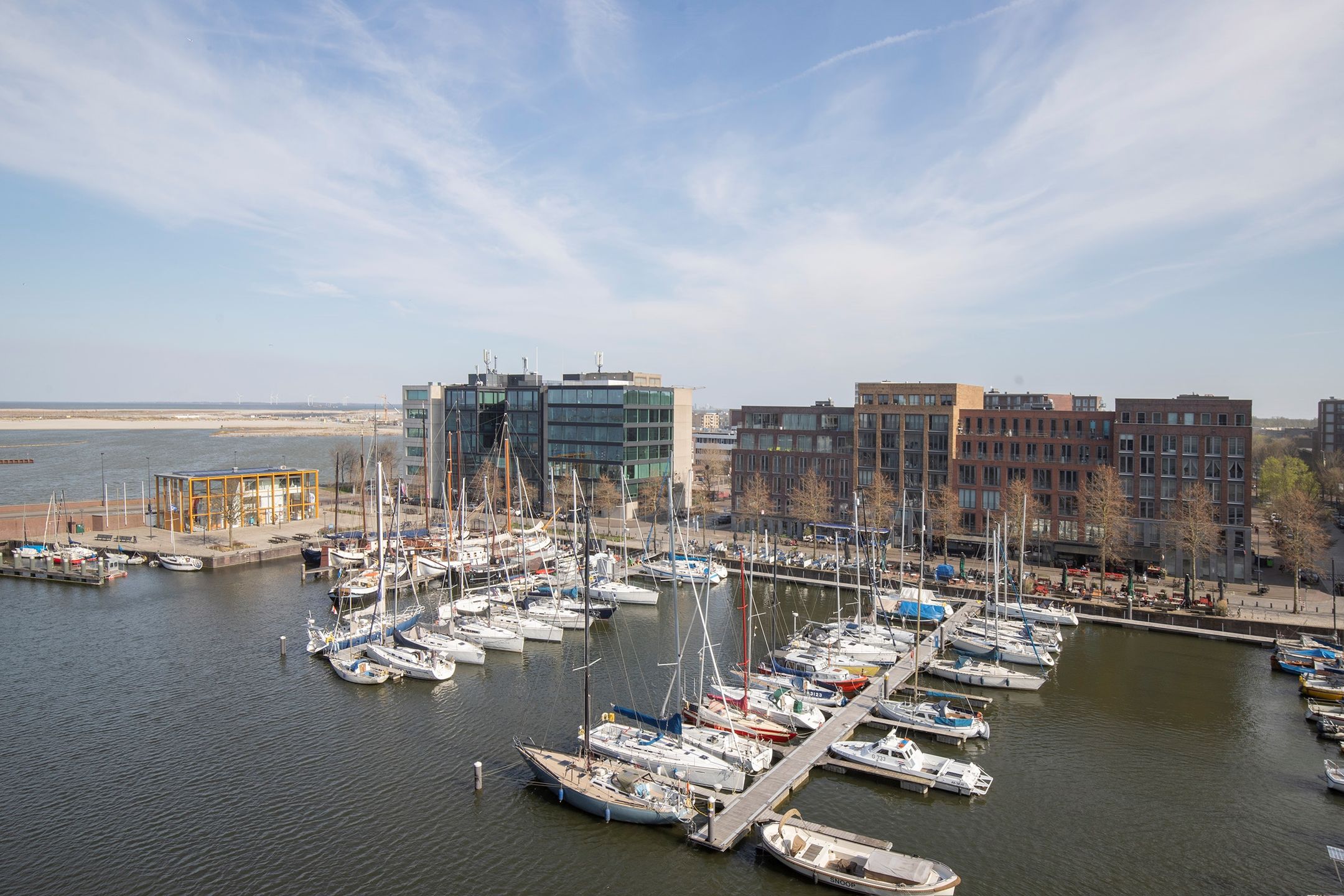 Foto 48 van Krijn Taconiskade 217