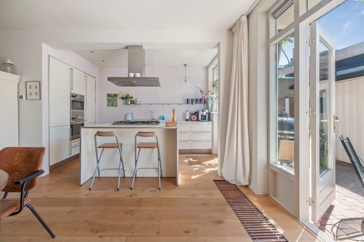 Foto 17 van Burgemeester Sandbergstraat 24