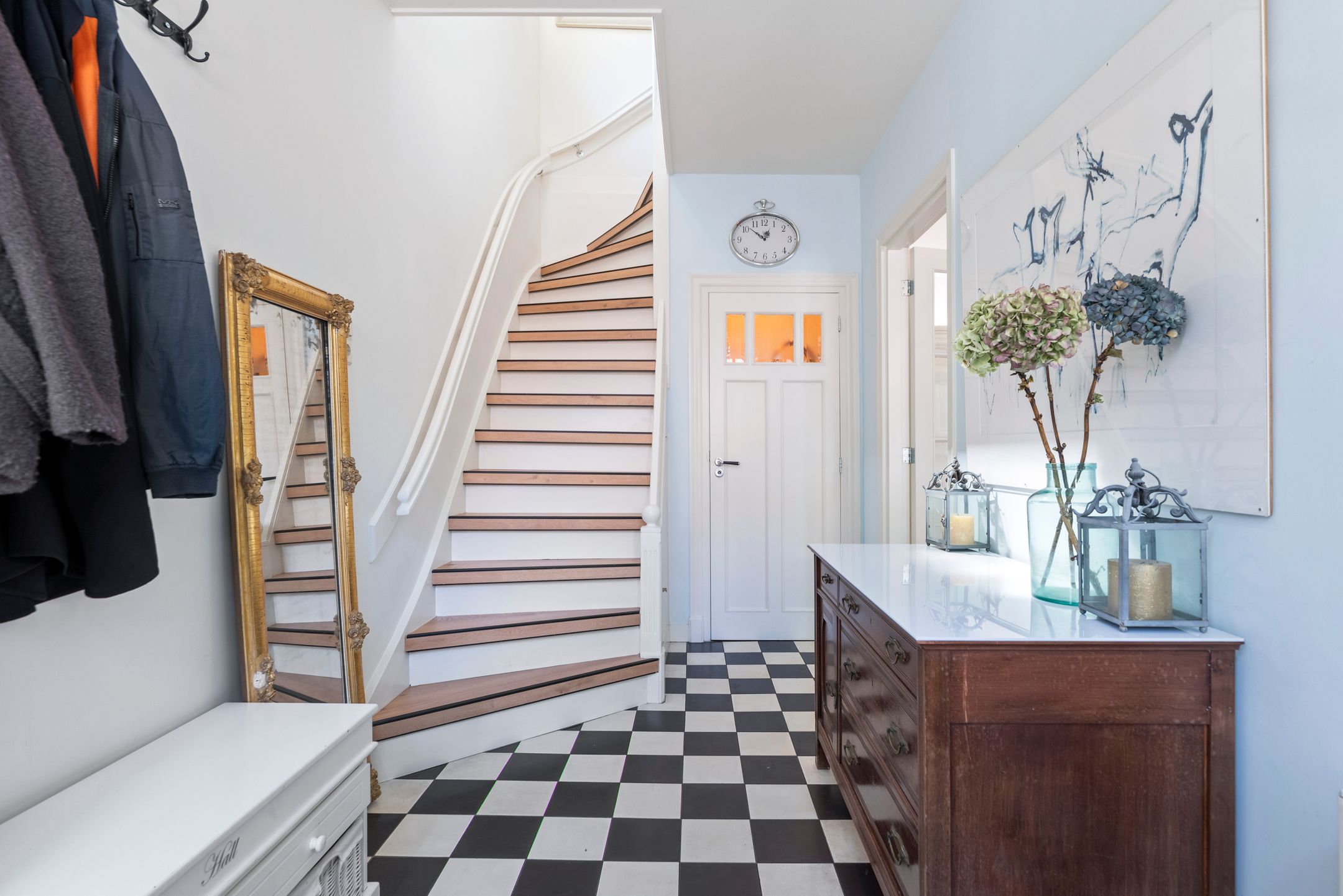 Foto 24 van Burgemeester Sandbergstraat 24