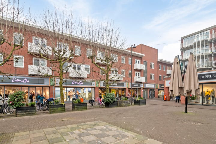 Photo 27 of Polderplein 133