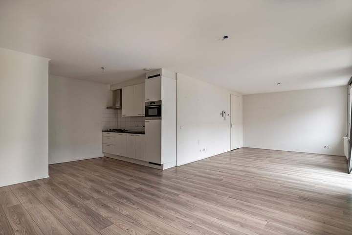 Photo 12 of Polderplein 133