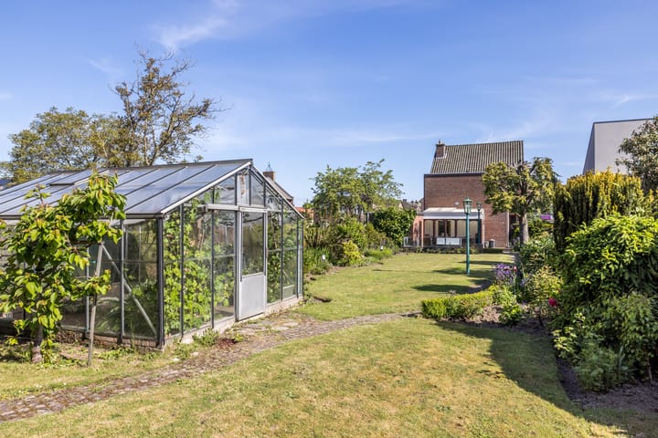 Foto 36 van Valkenburgerstraat 68