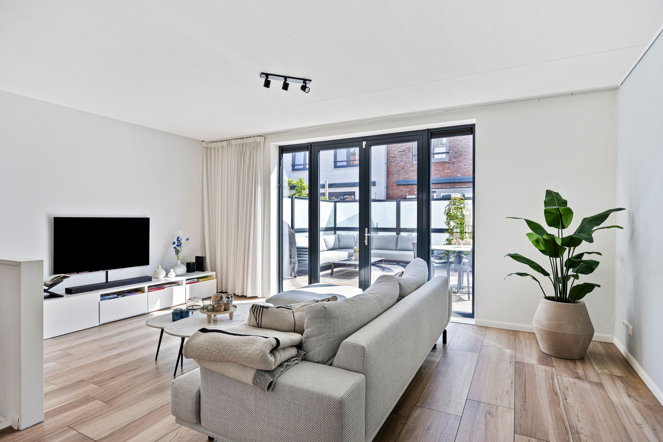 Foto 18 van Ohmstraat 16