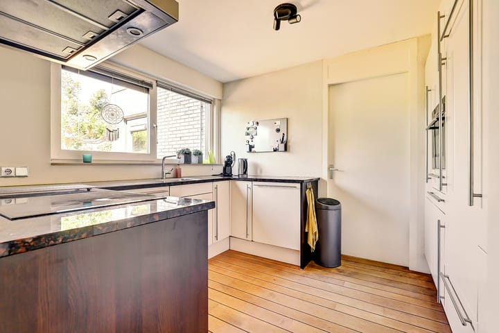 Foto 14 van Bijwater 6