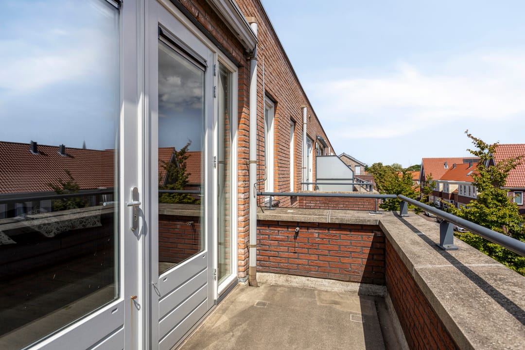 Foto 11 van B.G.J. Berntzenstraat 59