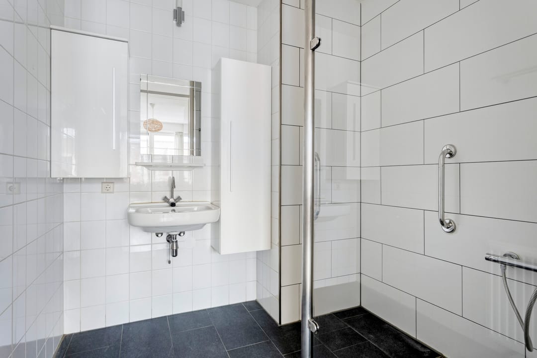 Foto 16 van B.G.J. Berntzenstraat 59