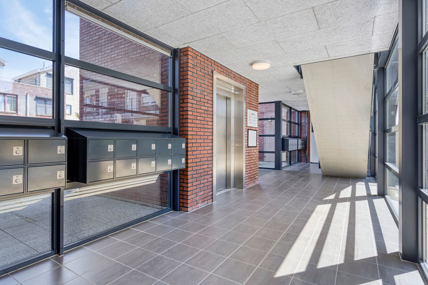 Foto 20 van B.G.J. Berntzenstraat 59