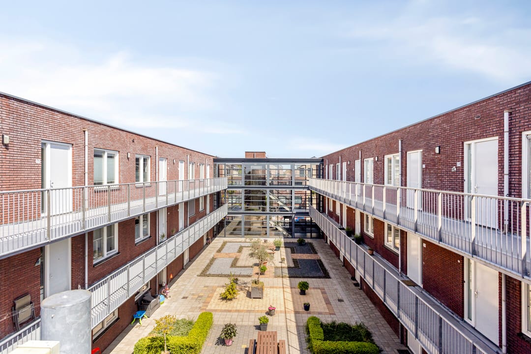 Foto 22 van B.G.J. Berntzenstraat 59