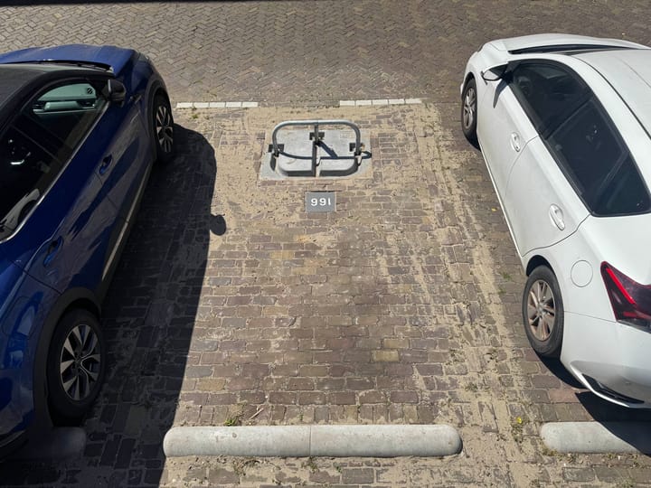 Photo 2 of KNSM-laan