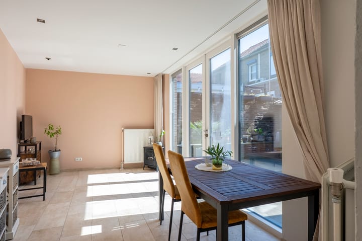 Foto 14 van Schoolstraat 64