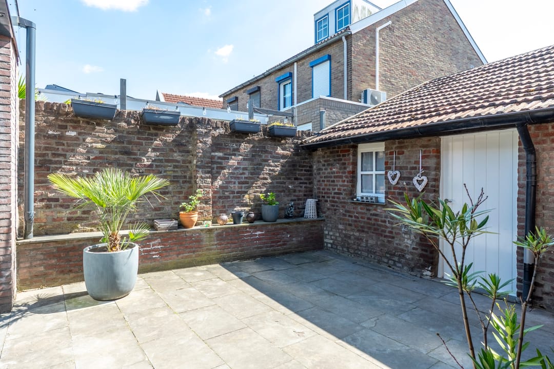 Foto 16 van Schoolstraat 64