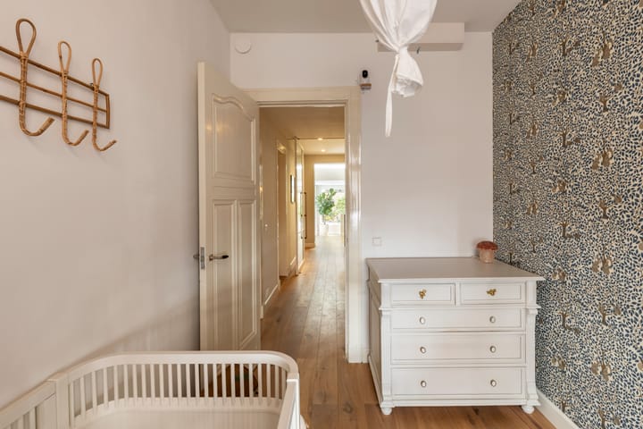 Photo 11 of Eerste Helmersstraat 315-H