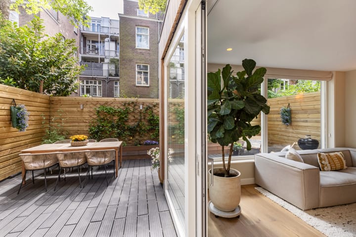 Photo 33 of Eerste Helmersstraat 315-H