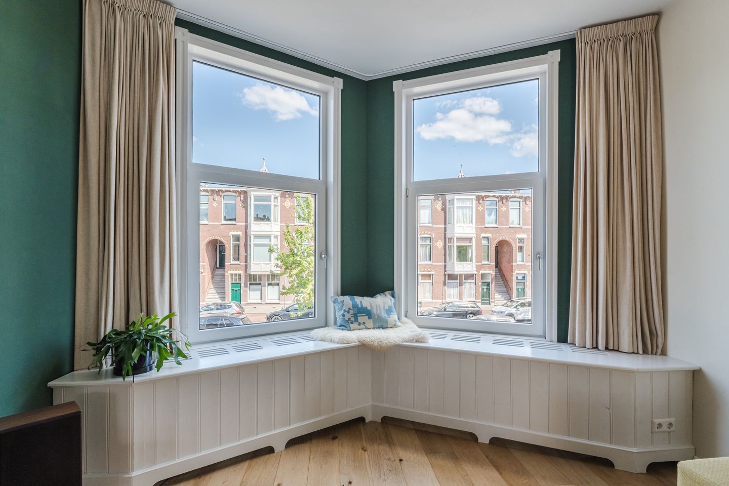 Photo 10 of Valkenboslaan 273