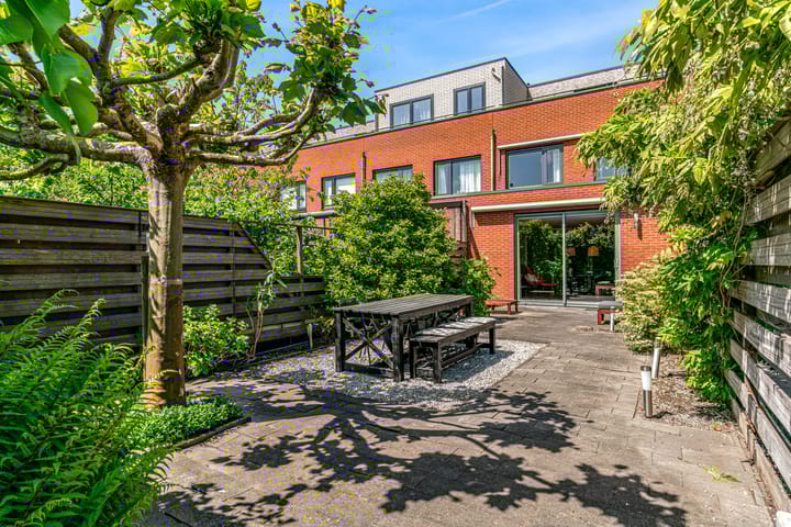 Foto 21 van Middenstip 20