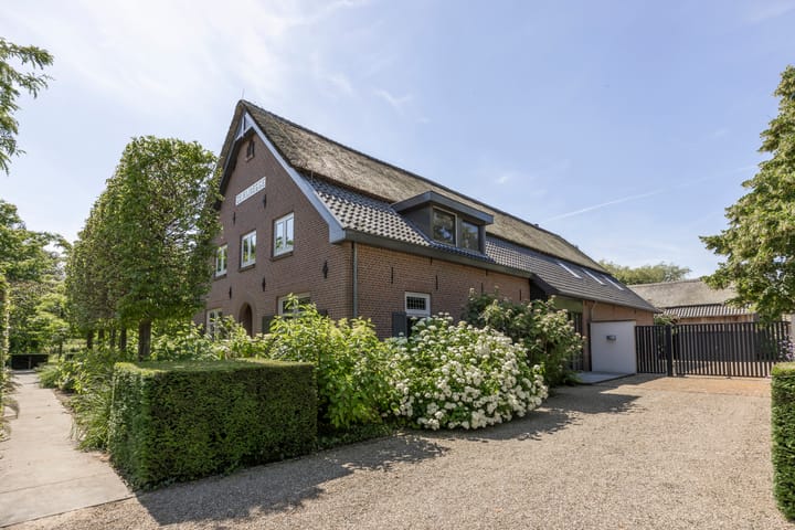 Photo 2 of Heilweg 1