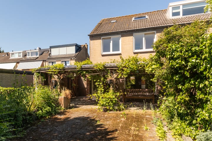 Foto 2 van Regenboog 59