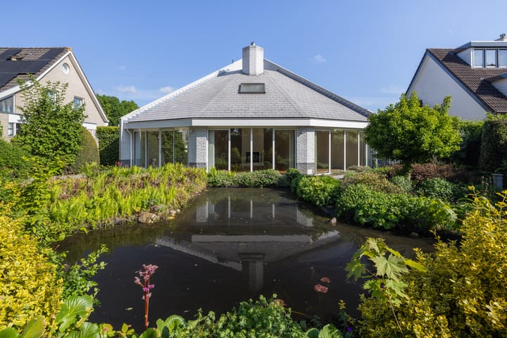 Foto 1 van Nederhuizinge 24