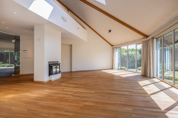 Foto 8 van Nederhuizinge 24