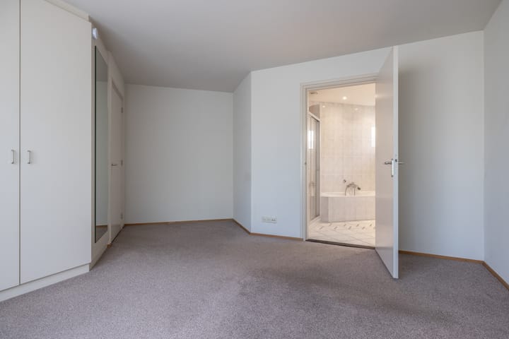 Foto 14 van Nederhuizinge 24