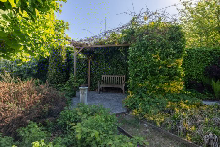 Foto 31 van Nederhuizinge 24