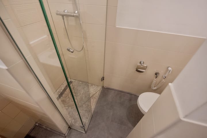 Foto 28 van Kanaalweg 75