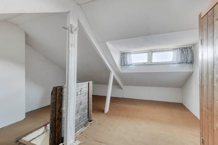 Foto 17 van Ratinéstraat 9